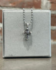 DEAL DESIGN OVERLAP CROSS NECKLACE ‘SILVER’