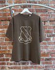 NUMBER (N)INE CIGARETTE HOLE CREST TEE ‘MOCHA’