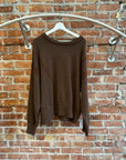 AMULETWARE SEAM CONTRAST KNIT ‘BROWN’
