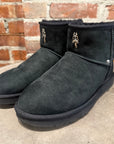 CHROME HEARTS DAGGER UGG BOOTS ‘BLACK’