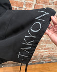 VETEMEMES X ROUGH SIMMONS SS22 NLDW CLOSER PARKA ‘BLACK’
