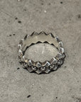 CHROME HEARTS PYRAMID PLUS BAND RING ‘SILVER’