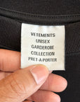 VETEMENTS LOGO LONGSLEEVE ‘BLACK’