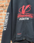 VETEMENTS SS18 ZURICH REVERSIBLE ZIP UP HOODIE ‘BLACK’