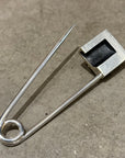 CHROME HEARTS PYRAMID PLUS LARGE SAFETY PIN ‘SILVER’