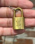 LOUIS VUITTON LOCK & KEY NECKLACE ‘GOLD’