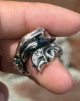DEAL DESIGN KNIGHTS HORSE & SERPENT OPEN RING ‘SILVER’