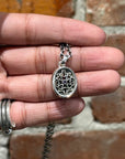 DEAL DESIGN REVERSIBLE MEDALLION NECKLACE ‘SILVER/GOLD’