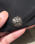 CHROME HEARTS SCROLL LOGO BASEBALL HAT ‘BLACK’