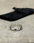 CHROME HEARTS NEGATIVE PLUS BAND RING ‘SILVER’