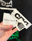 COMME DES GARÇONS CDG LOGO TEE ‘BLACK/GREEN’