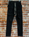RICK OWENS FW23 LUXOR DRKSDHW RIG CREATCH CARGOS ‘BLACK’