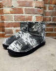 ENDS REPAIR x UGG STITCH BOOTS ‘BLACK’