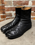 MAISON MARGIELA TABI FLAT ANKLE BOOTS ‘BLACK’