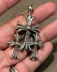 CHROME HEARTS SMALL TRIPLE CROSS NECKLACE ‘SILVER’