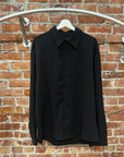 ANGELTYPE INCONVENIENCE BUTTON UP ‘BLACK’