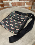 GUCCI GG SUPREME BESTIARY BEE MESSENGER BAG ‘BLACK’