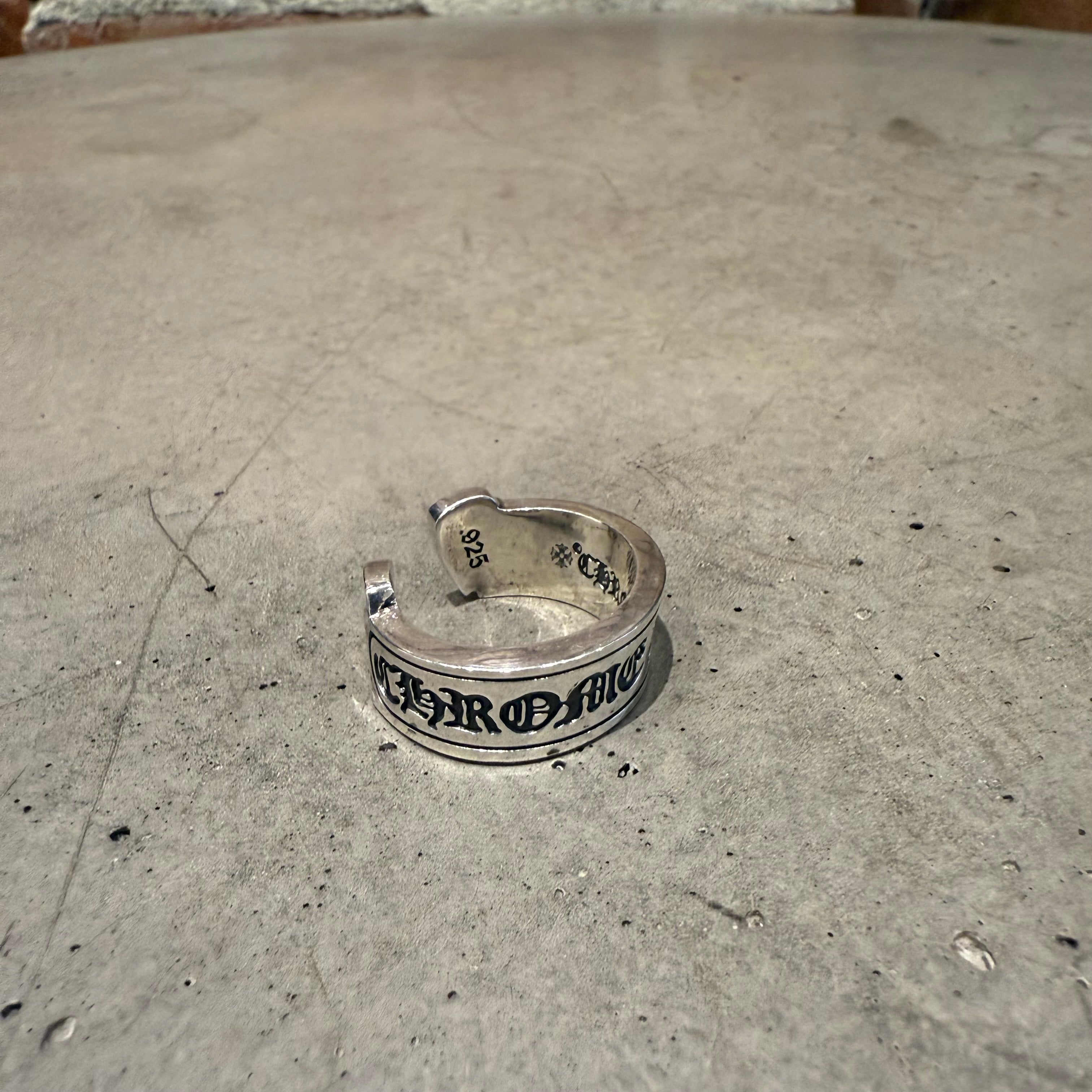 CHROME HEARTS LARGE SCROLL RING 'SILVER' – Sadō Room