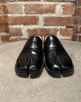 MAISON MARGIELA TABI FLAT LOAFERS ‘BLACK’