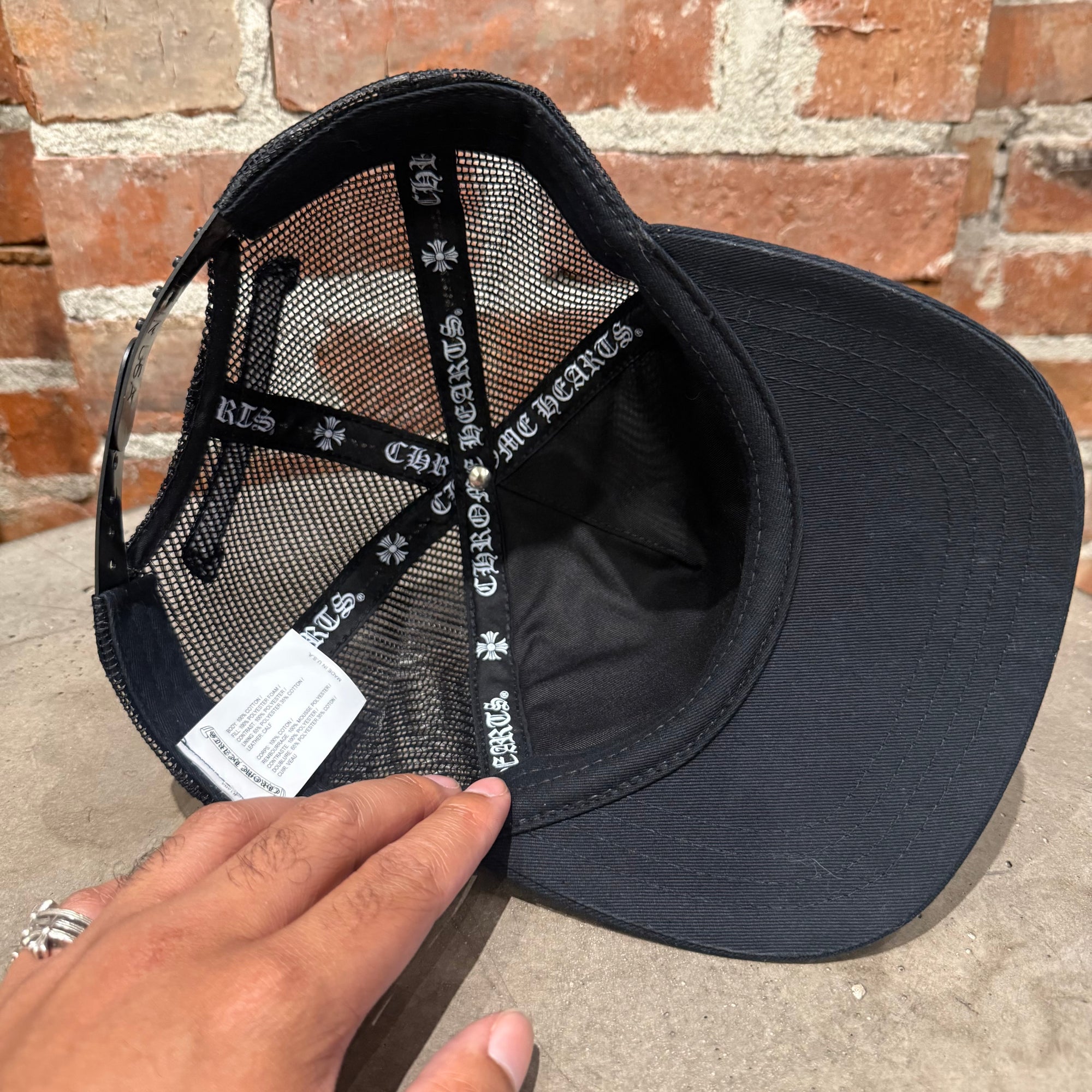CHROME HEARTS TRIPLE PONY HAIR CROSS PATCH TRUCKER ‘BLACK’