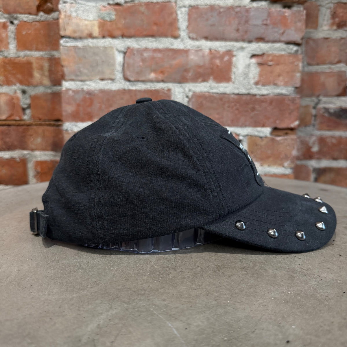 SUPREME SS23 UNDERCOVER STUDDED HAT ‘BLACK’