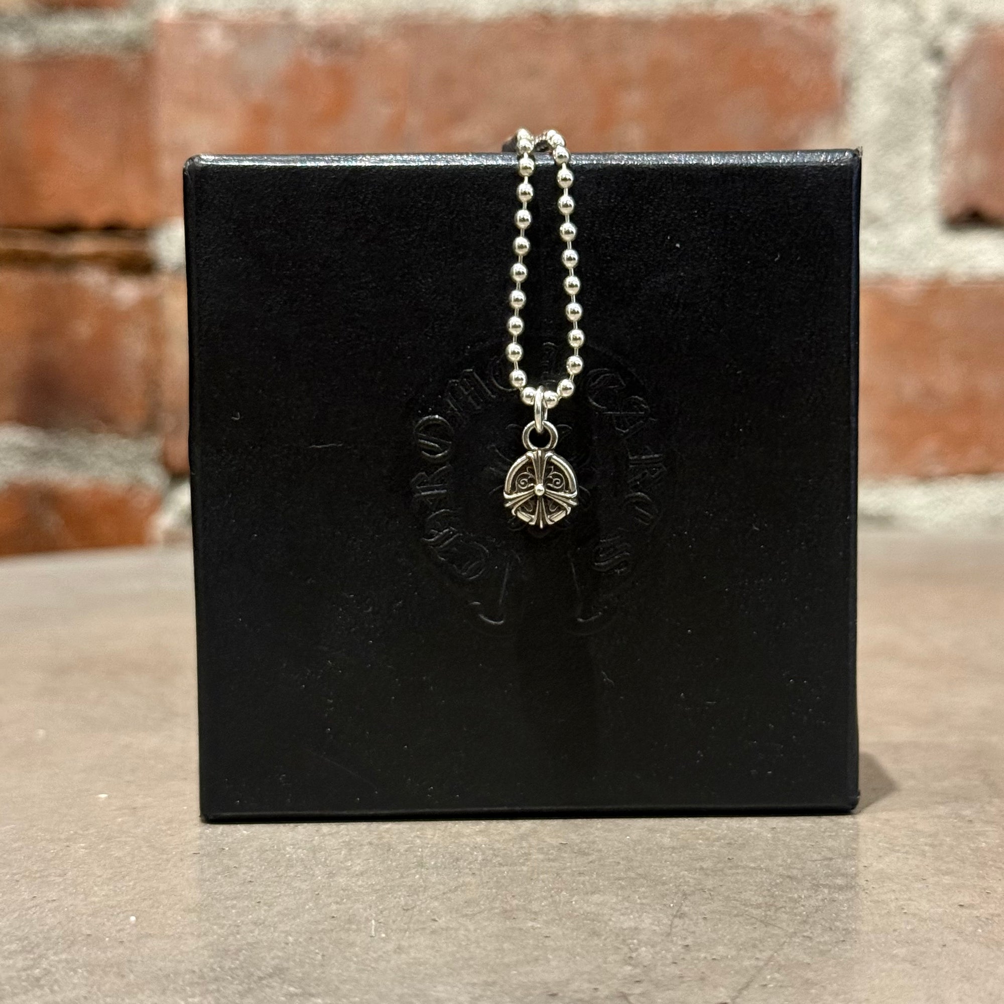 CHROME HEARTS PEACE CHARM NECKLACE ‘SILVER’