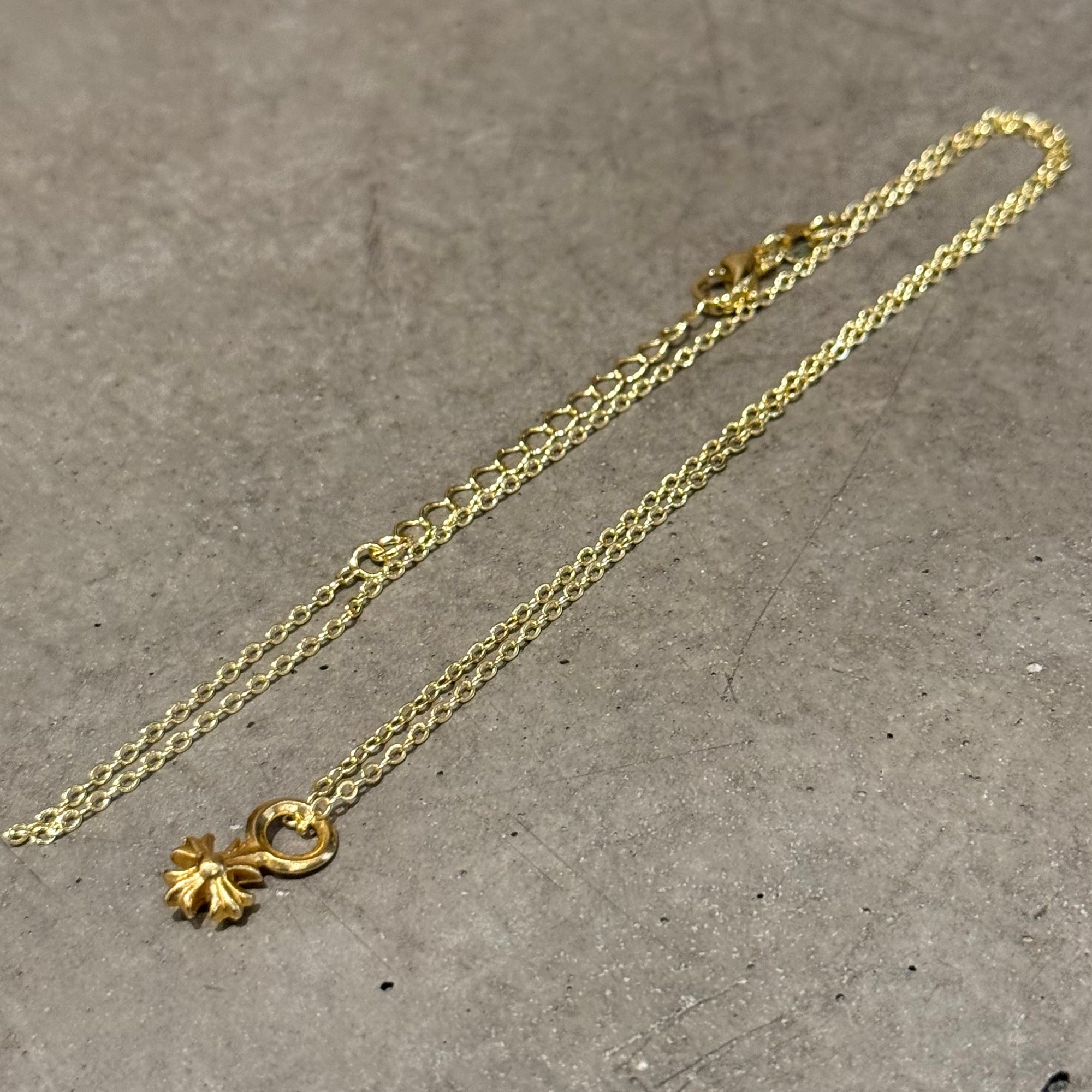CHROME HEARTS PLUS CROSS 22K CHARM NECKLACE ‘GOLD’