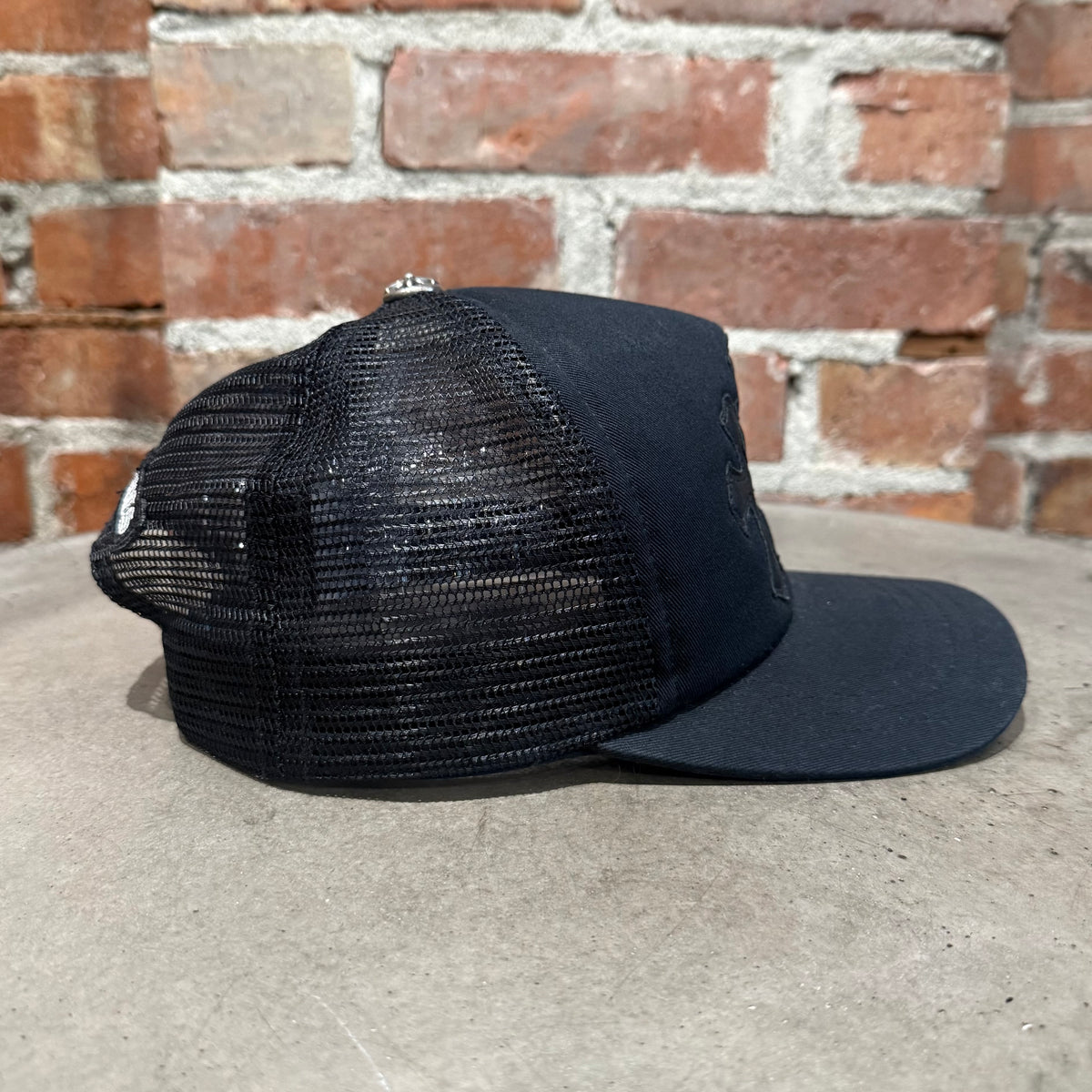 CHROME HEARTS TRIPLE CROSS TRUCKER HAT ‘BLACK’