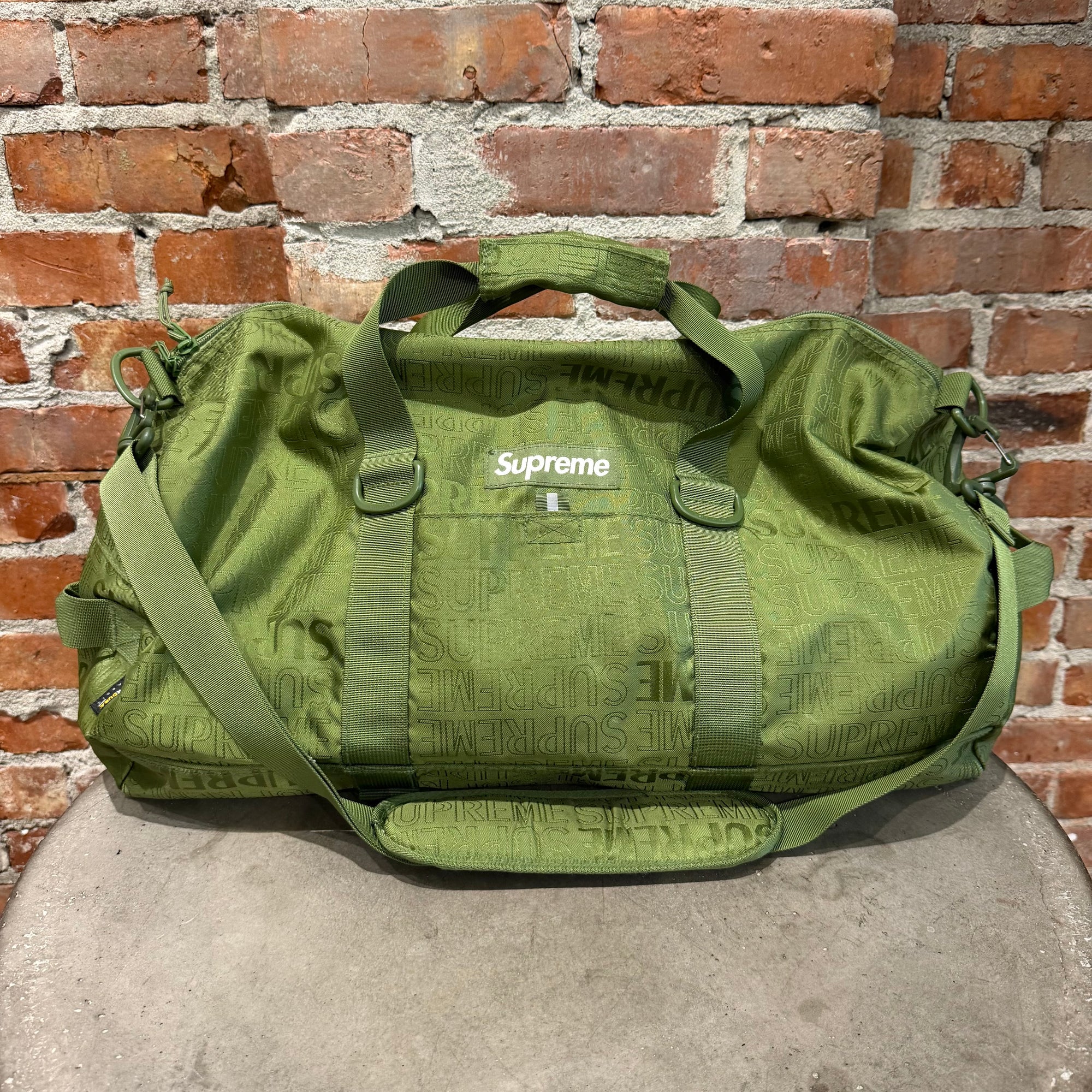 SUPREME SS19 BOX LOGO CORDURA DUFFLE BAG ‘OLIVE’