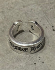 CHROME HEARTS LARGE SCROLL BANNER RING ‘SILVER’