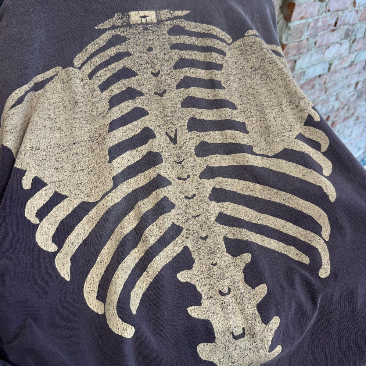 KAPITAL KOUNTRY OVERSIZED 2-TONE BONES TEE ‘BLACK/PURPLE’