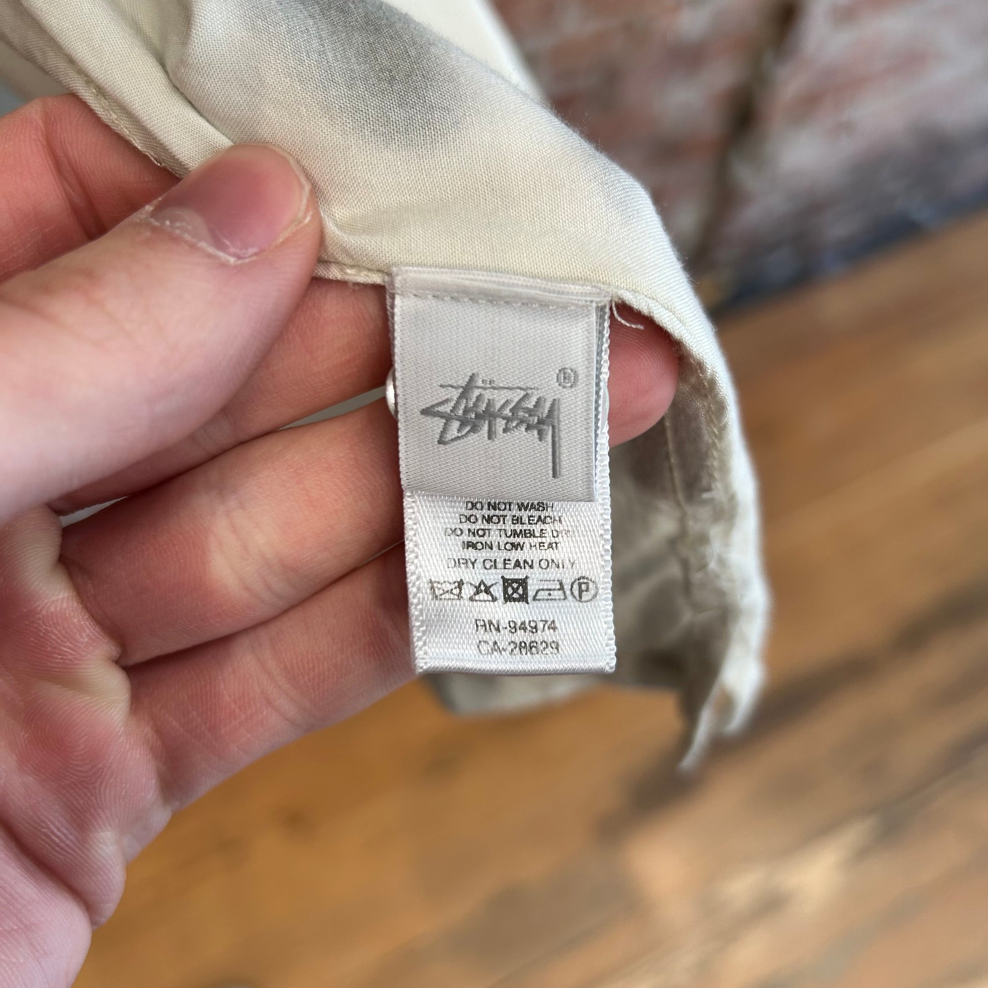 STUSSY SPEEDWAY CAMP COLLAR SHIRT ‘WHITE/BLACK’