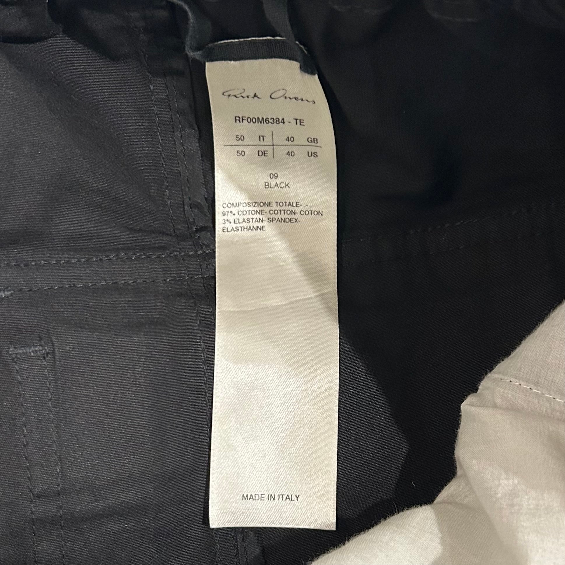 RICK OWENS FOREVER POD SHORTS ‘BLACK’