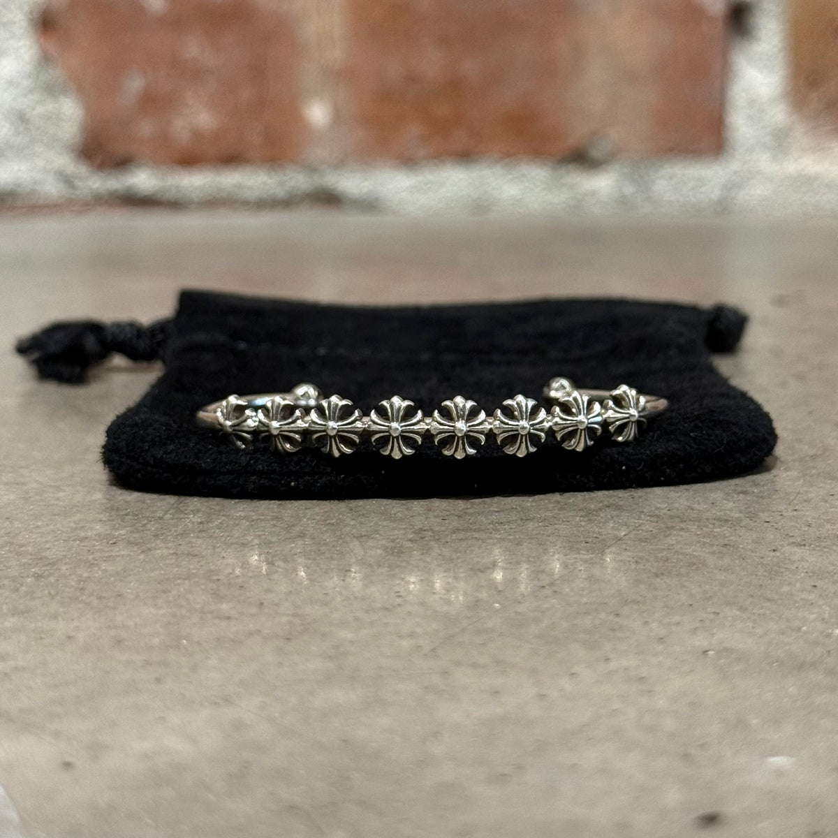 CHROME HEARTS PLUS CROSS BANGLE ‘SILVER’