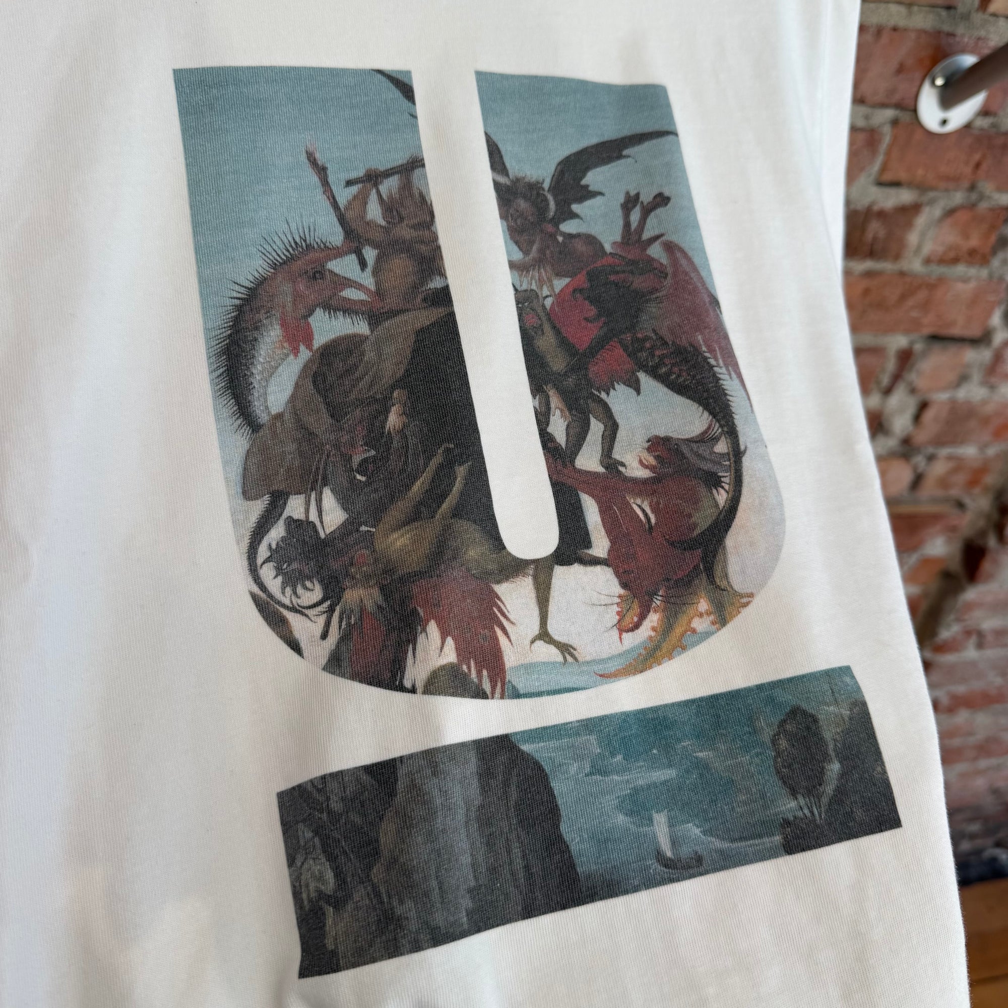 UNDERCOVER AW19 "THE DROOGS" MICHELANGELO U LOGO TEE ‘MULTI’