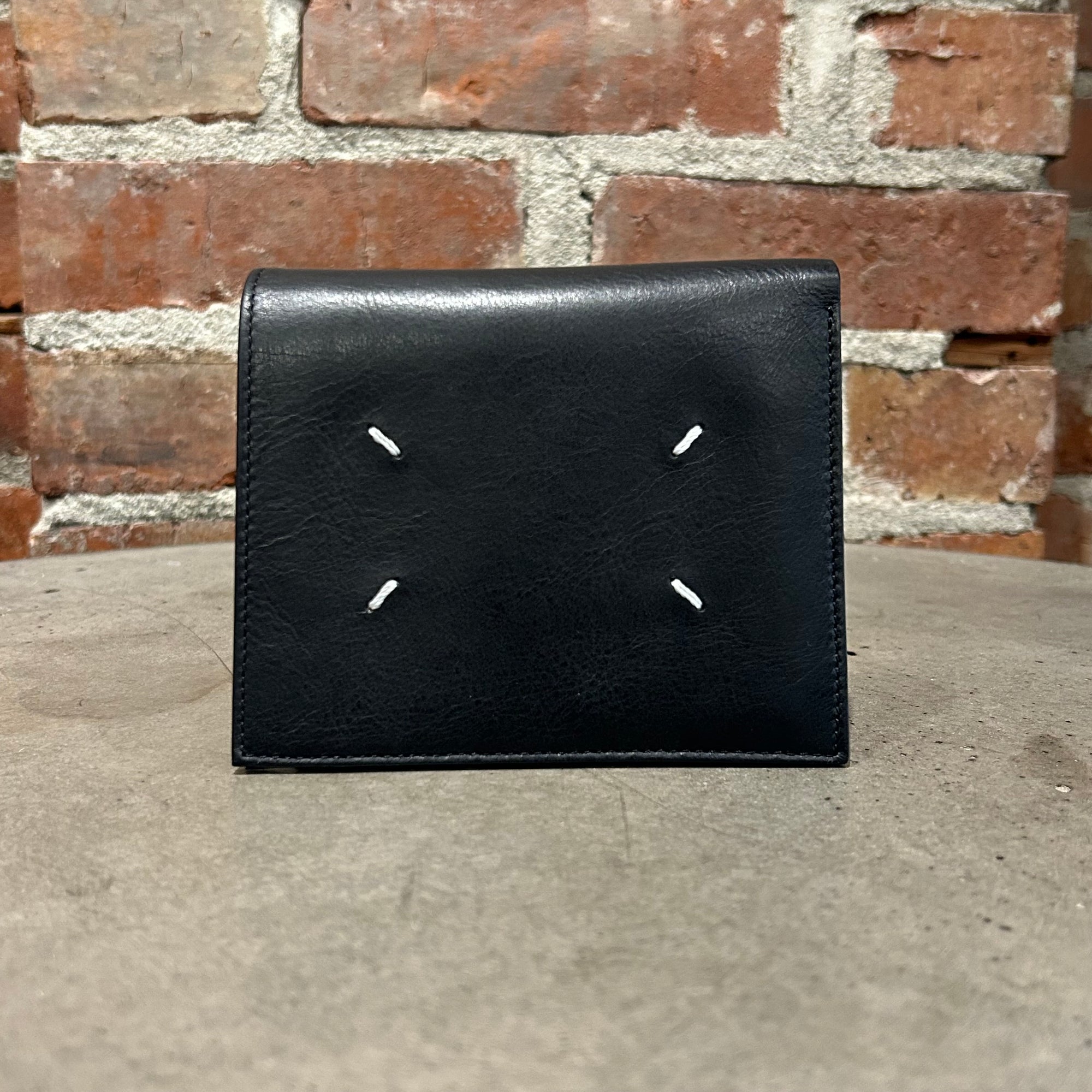 MAISON MARGIELA FOUR STITCH LARGE BIFOLD WALLET ‘BLACK’