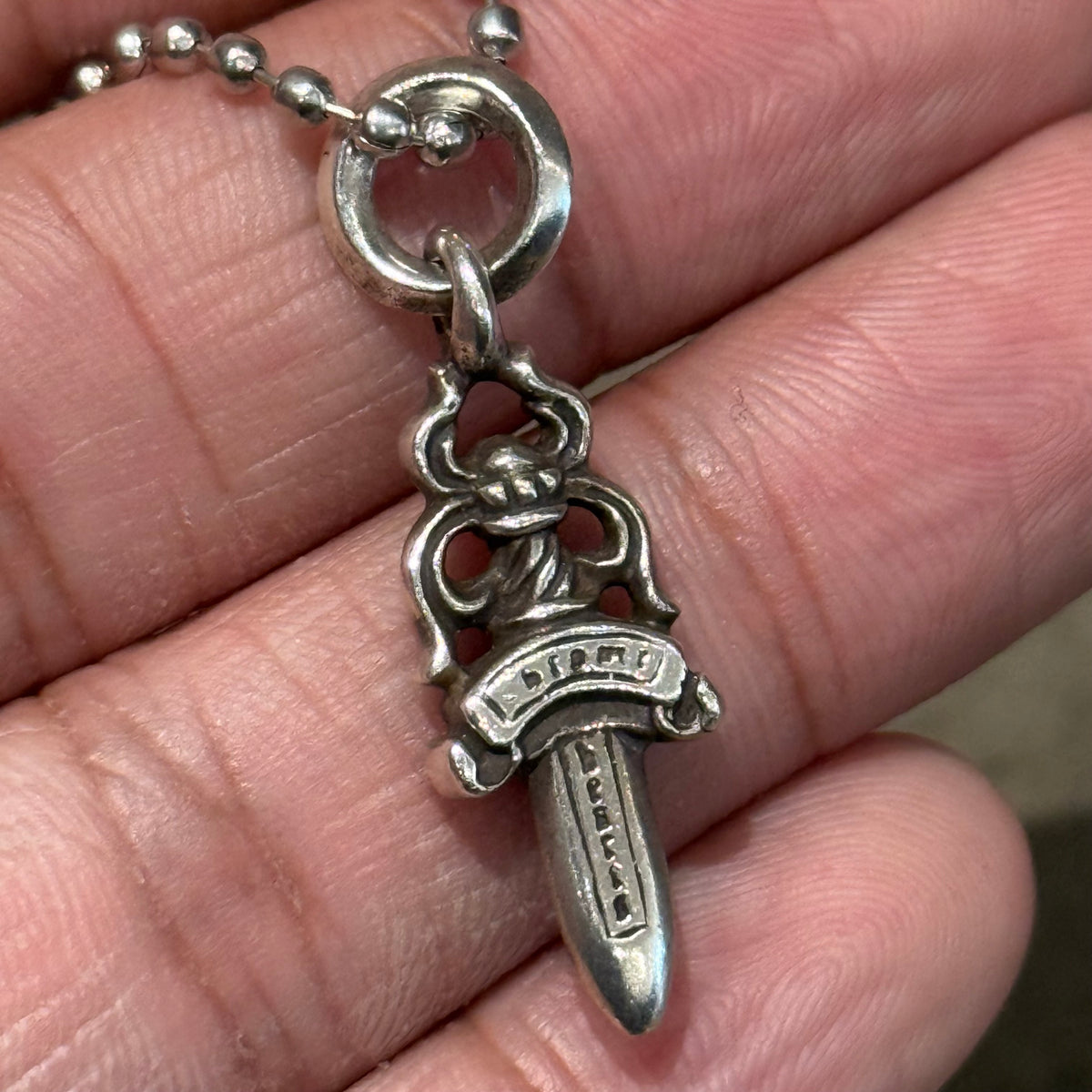 CHROME HEARTS NO. 5 DAGGER NECKLACE ‘SILVER’