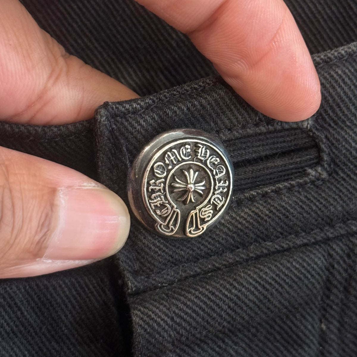 CHROME HEARTS FLEUR KNEE STRAIGHT LEG DENIM ‘BLACK’