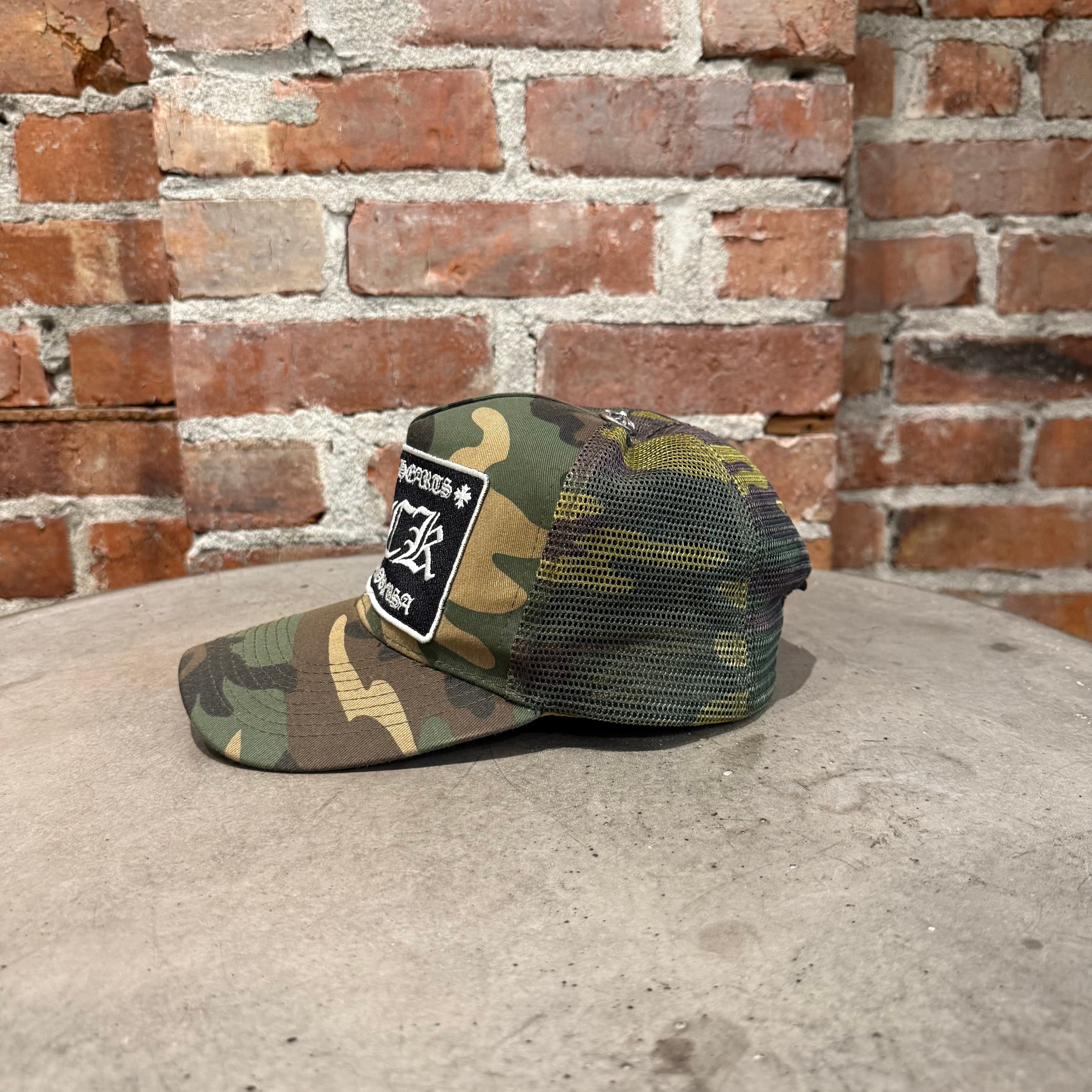 Chrome Hearts Cemetery Trucker Camo 迷彩 Chrome Hearts Cemetery Trucker Hat Camo/Orange - US