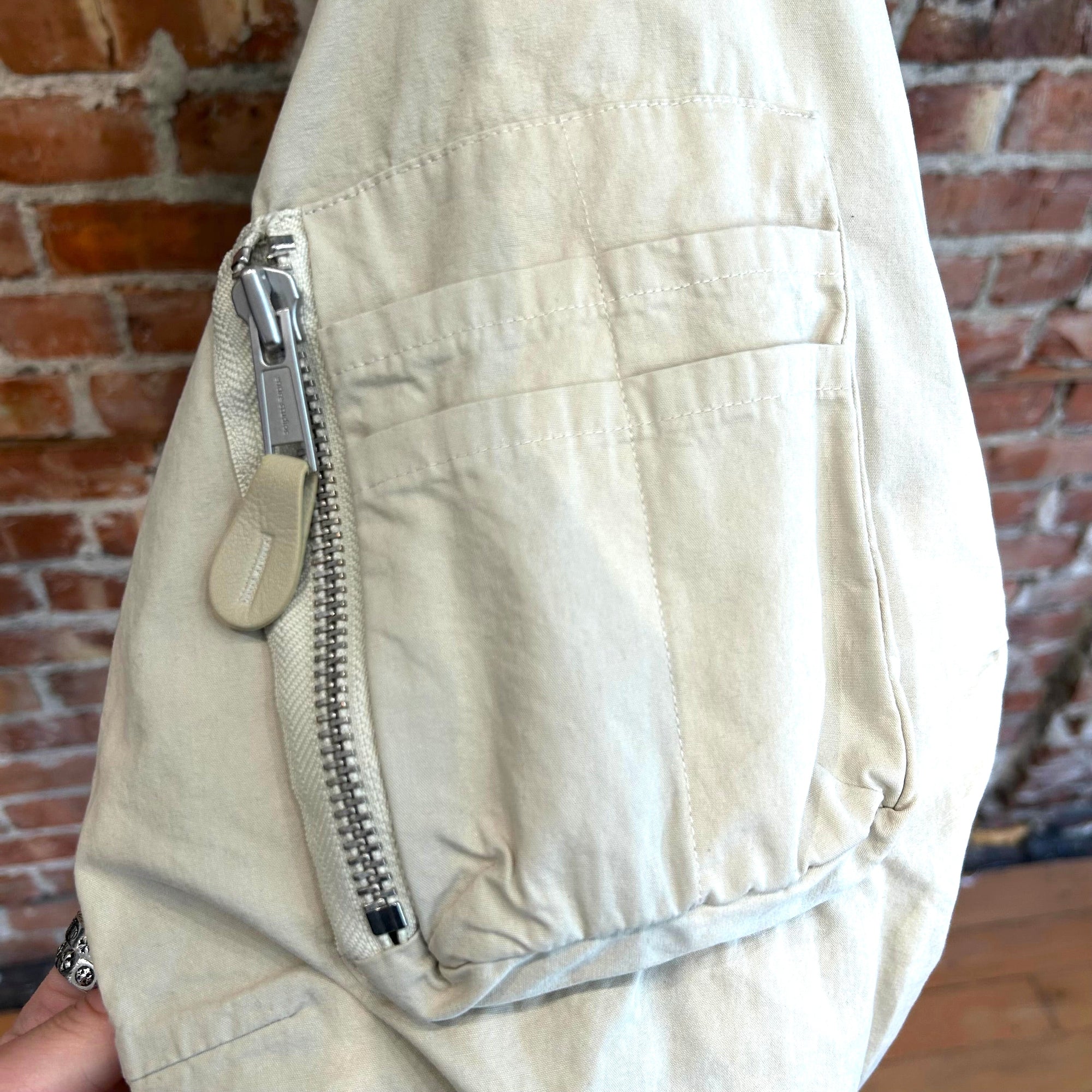 ENTIRE STUDIOS A-4 CROPPED BOMBER JACKET ‘CREAM’