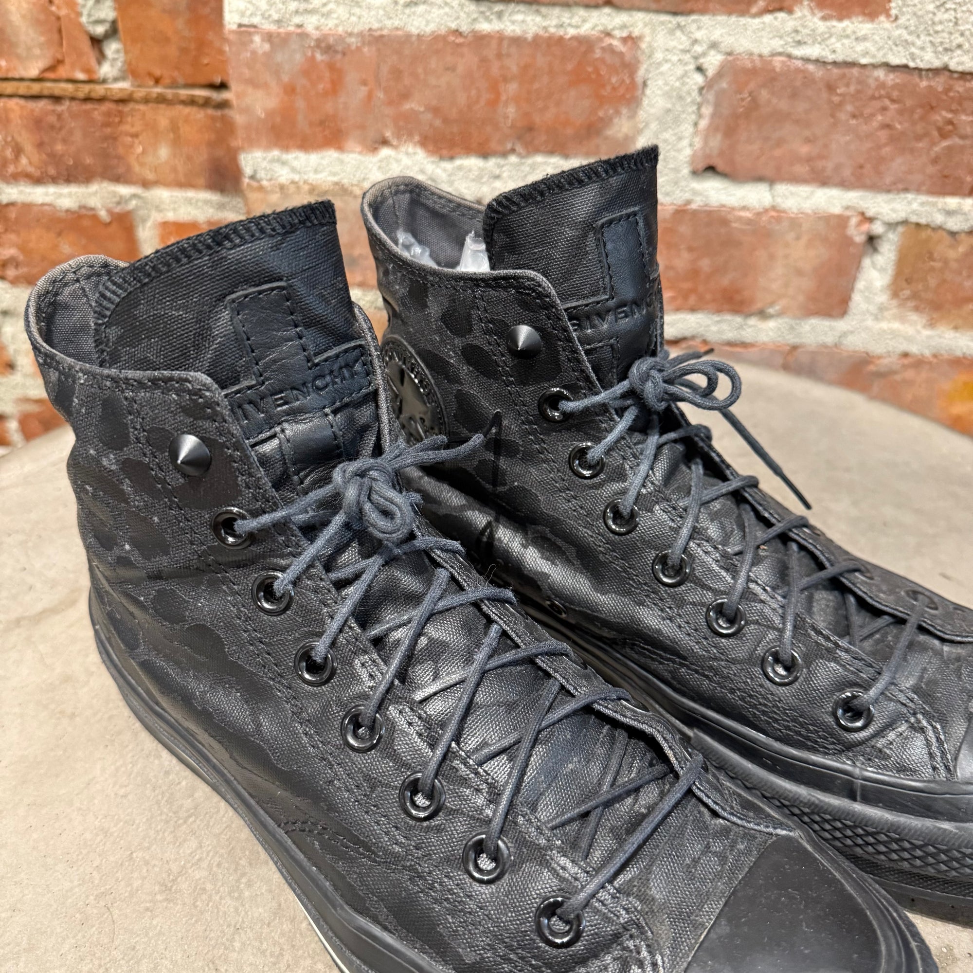 CONVERSE x TISCI GIVENCHY ADDICTS WAXED LEOPARD SNEAKER (US 8.5) ‘BLACK’