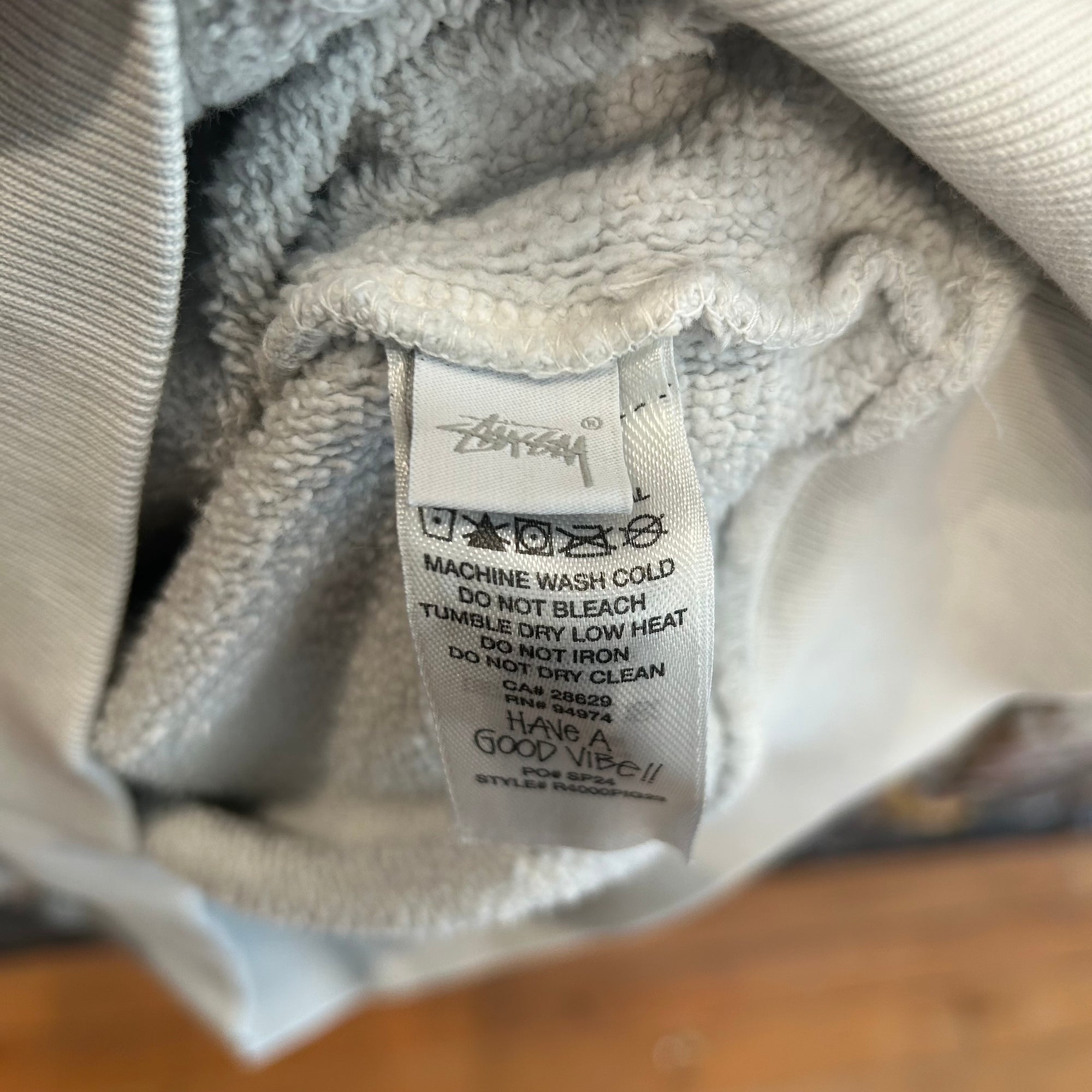 STUSSY 8-BALL PULLOVER HOODIE ‘WHITE’
