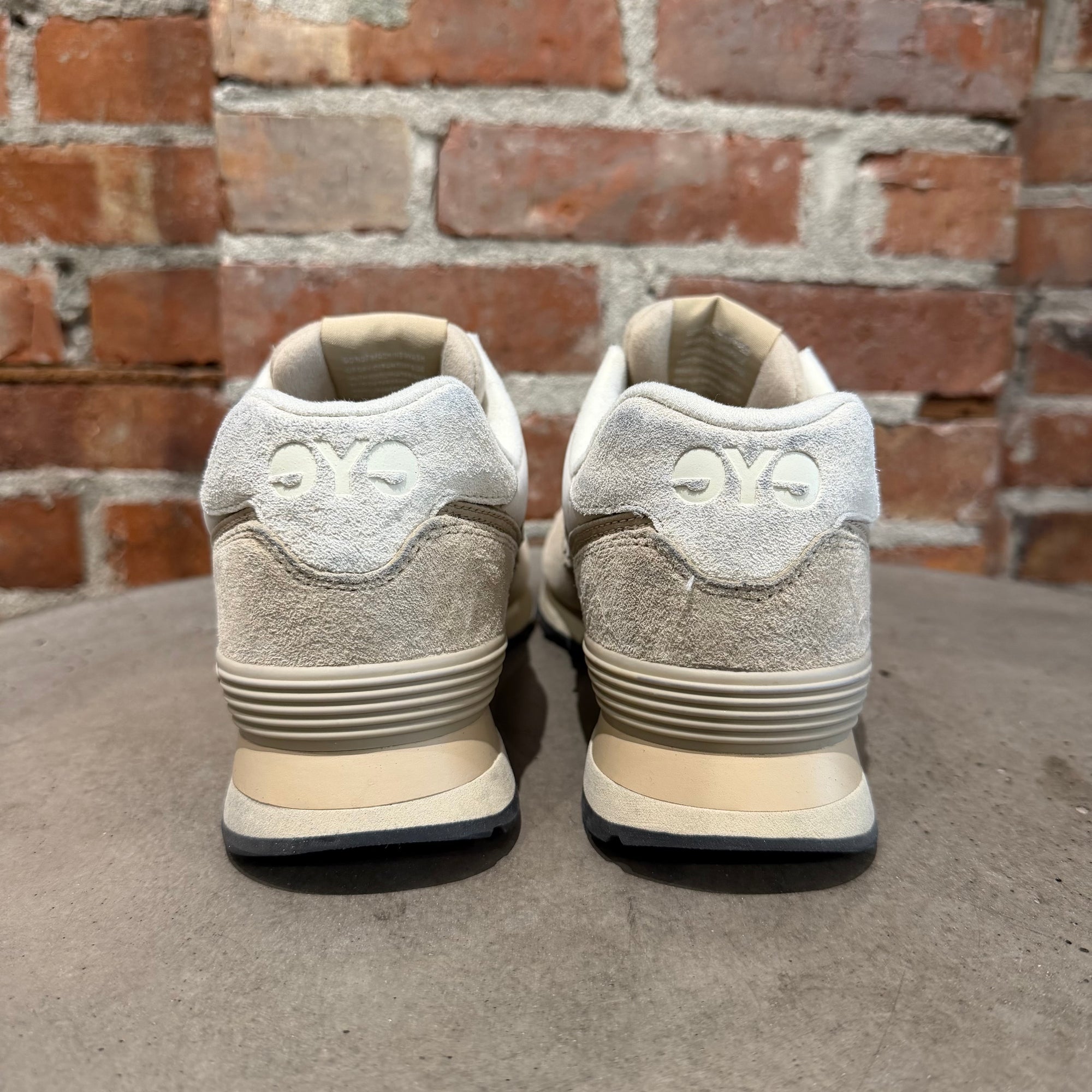 NEW BALANCE X JUNYA WATANBE 574 SNEAKERS ‘TAN/CREAM’