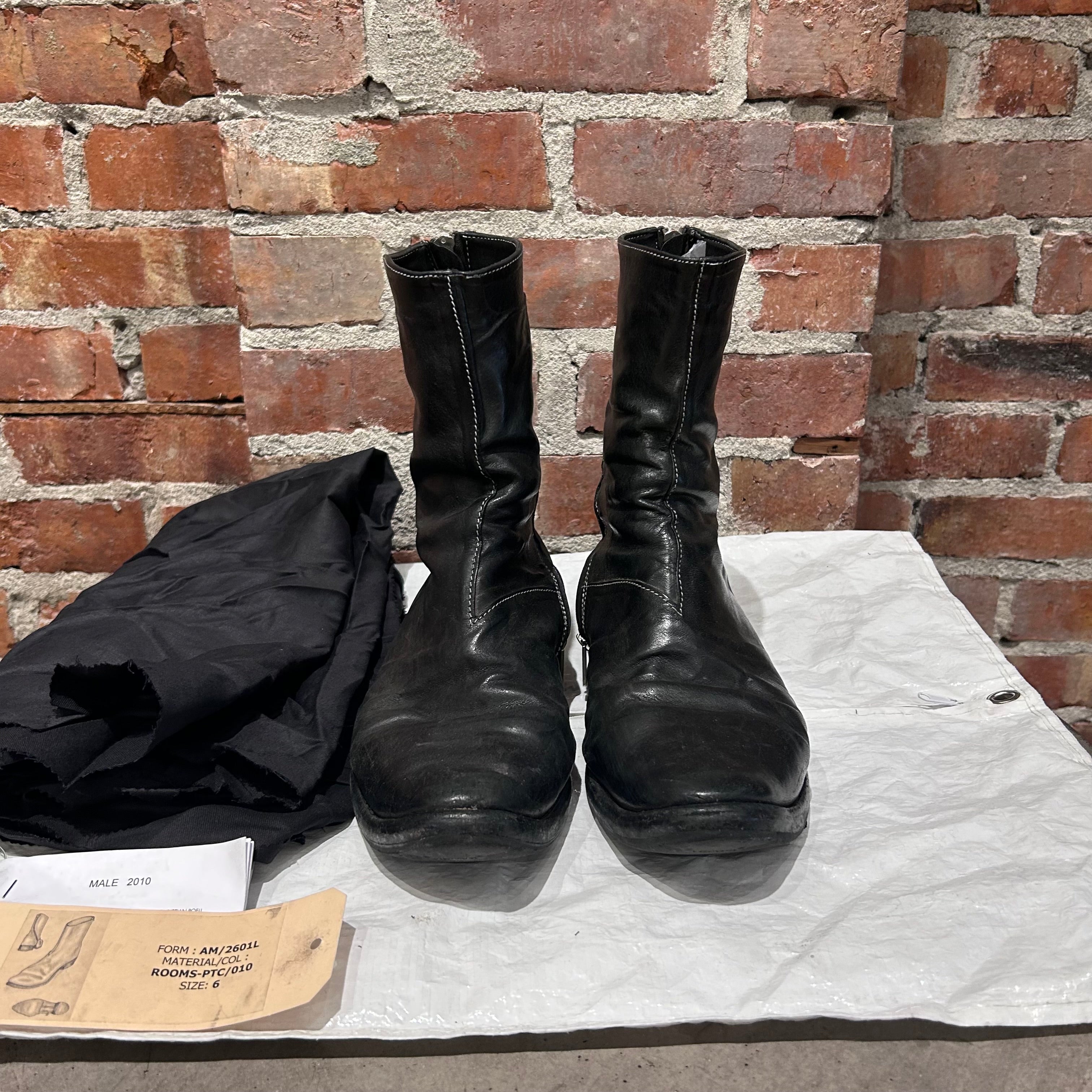 CAROL CHRISTIAN POELL TORNADO ZIP BOOTS 'BLACK' – Sadō Room
