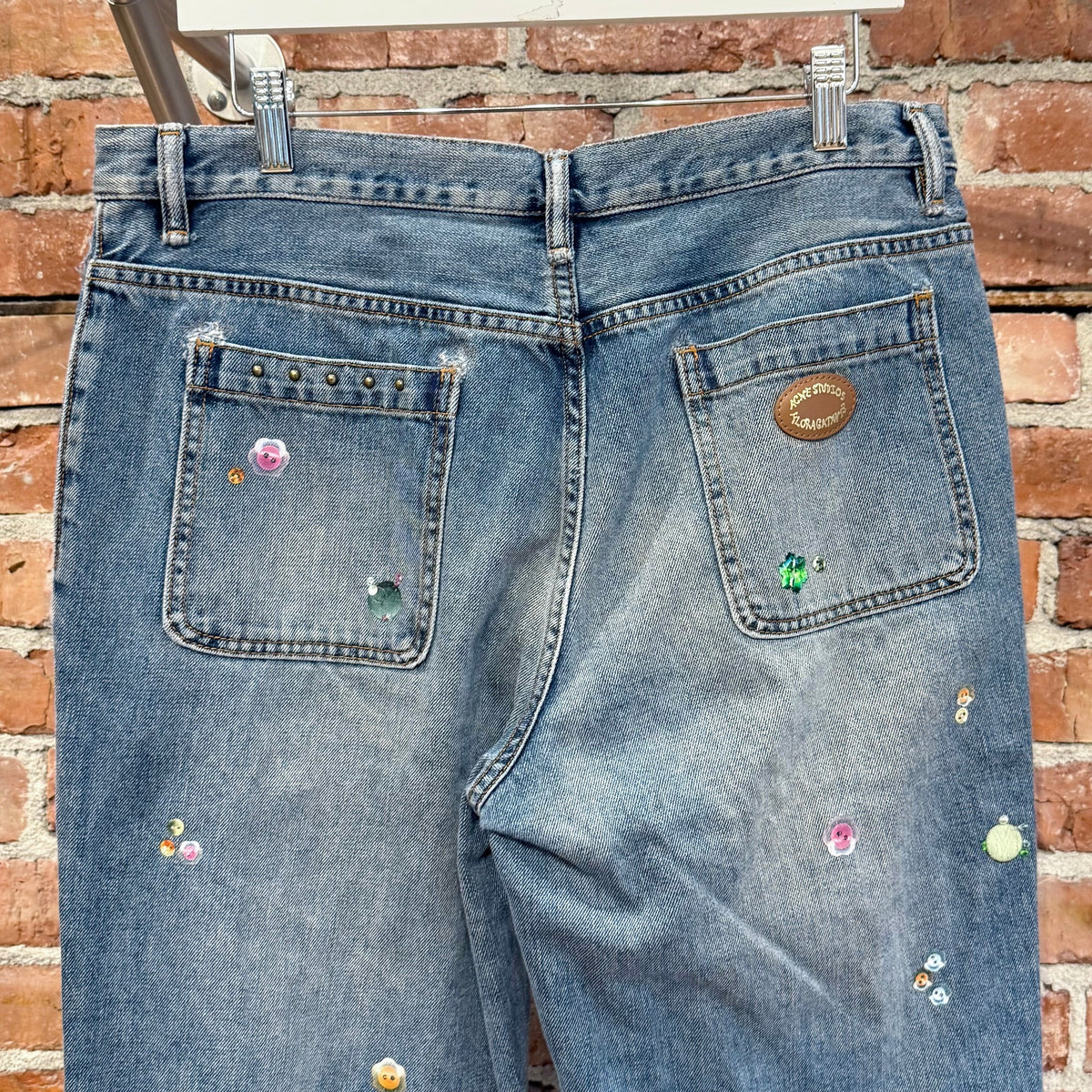 ACNE STUDIOS CANDY BUTTON STICKER DENIM ‘BLUE’