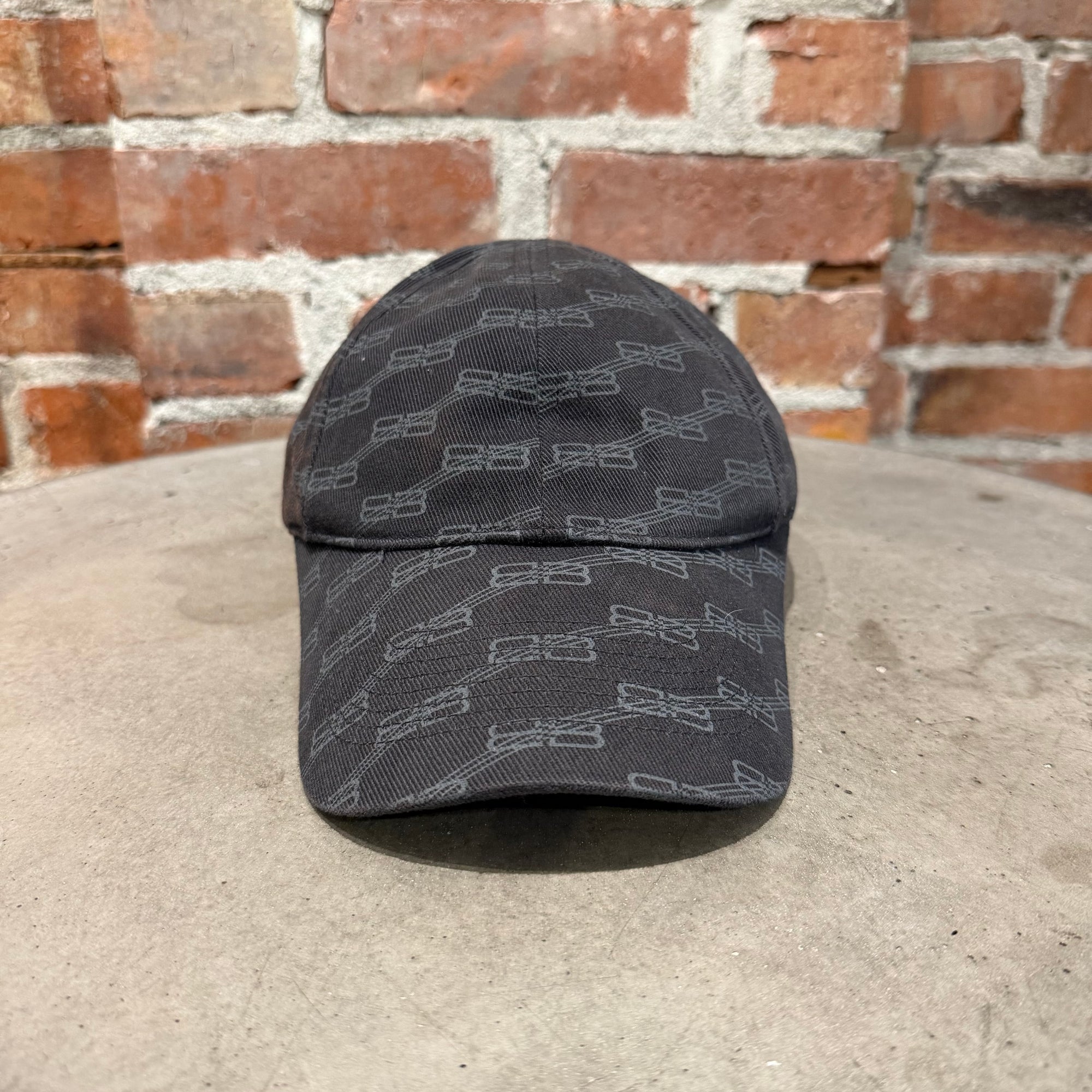 BALENCIAGA MONOGRAM BASEBALL CAP ‘BLACK’