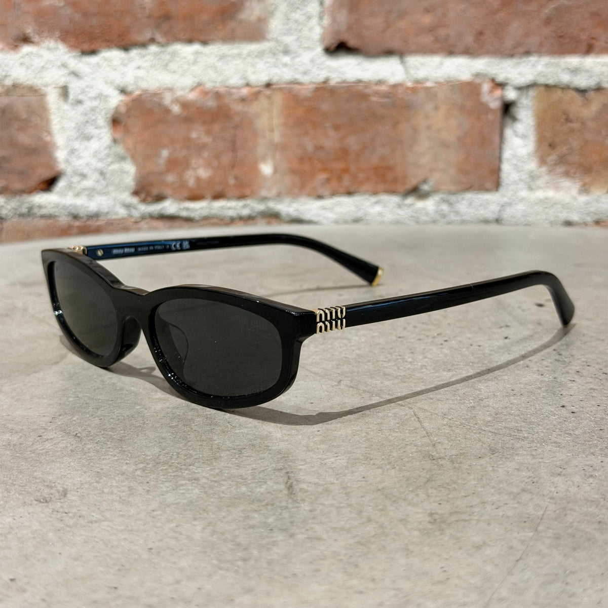 MIU MIU A06S REGARD SUNGLASSES ‘BLACK’