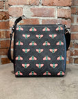 GUCCI GG SUPREME BESTIARY BEE MESSENGER BAG ‘BLACK’