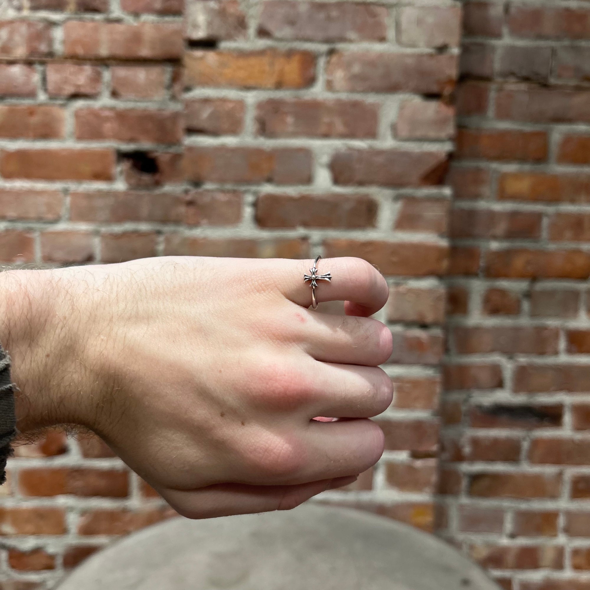 CHROME HEARTS CROSS BUBBLE GUM RING ‘SILVER’