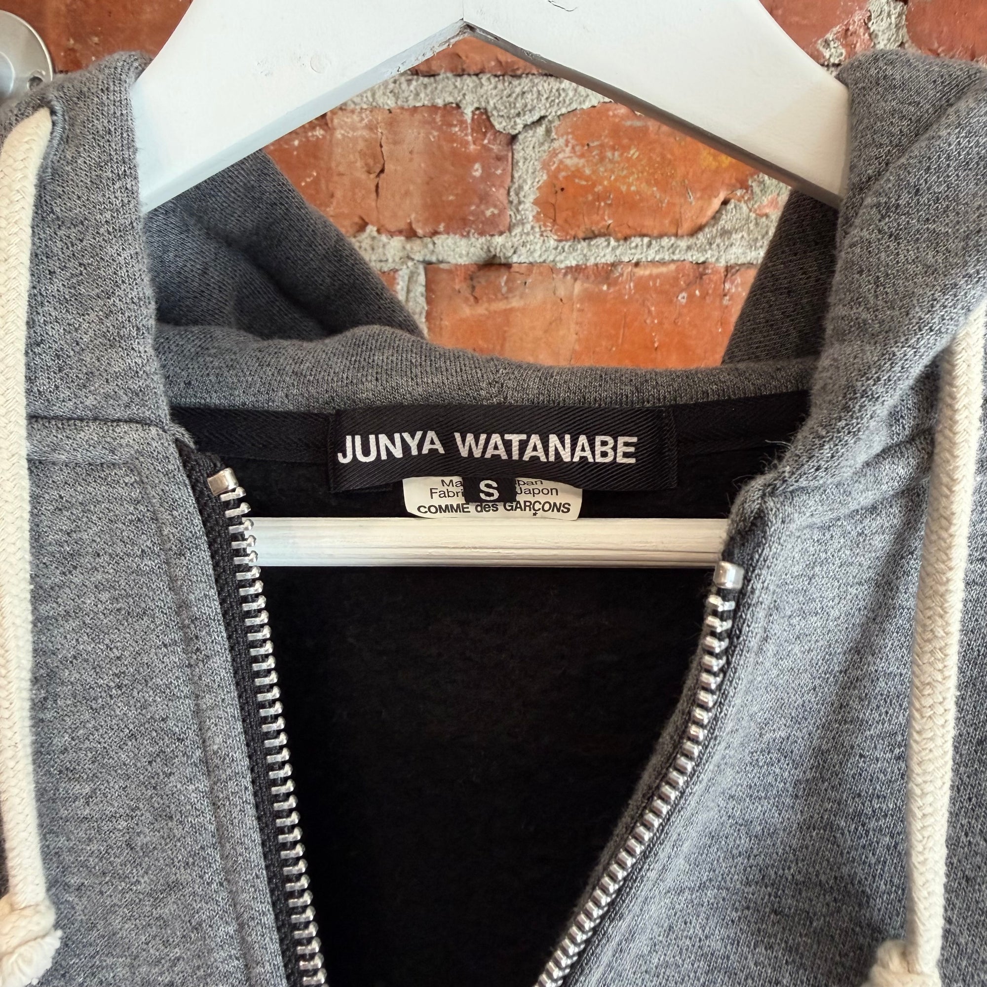 JUNYA WATANABE AD2023 CAPE ZIPPED HOODIE ‘DARK GRAY’